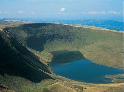 Llety Llyn Y Fan Villa Cray Exterior photo